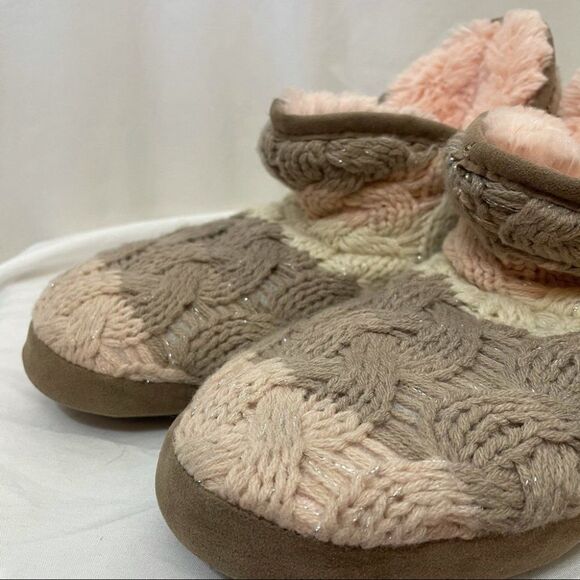 Muk Luks Tarn Knit Cozy Faux Fur Slippers New - Picture 2 of 10